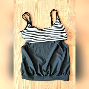 Women's Black & White Swimsuit Top Sz XL
